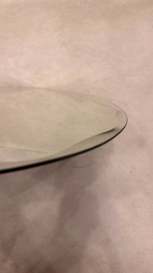 Ovaler Design Wandspiegel mit Facettenschliff