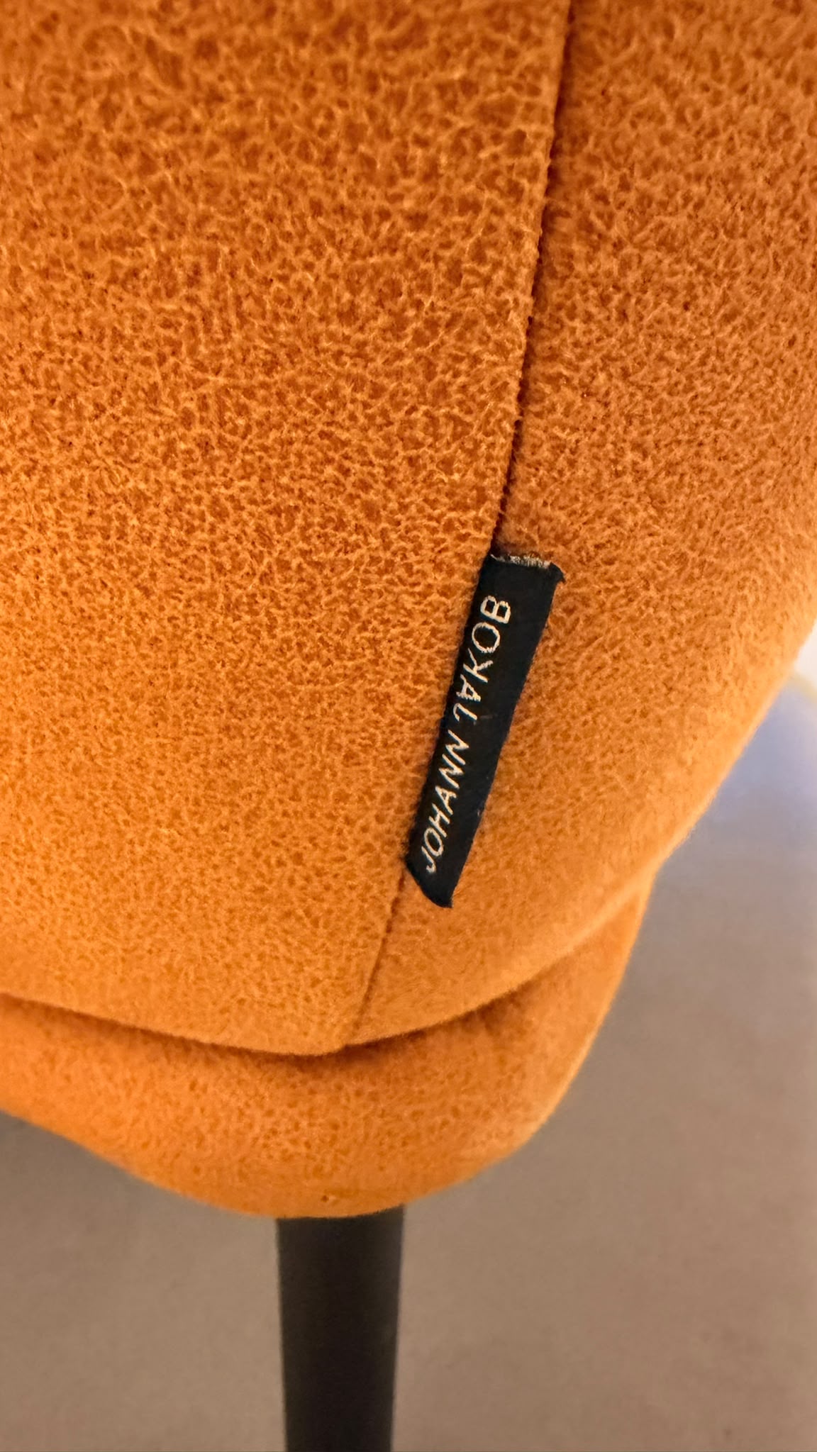 Johann Jakob Grace Sofa von Pfister in Terracotta Orange 3x