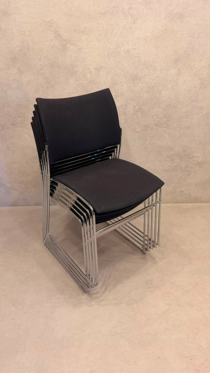 Casala Design Stapelstuhl Curvy schwarz gepolstert mit Chrom