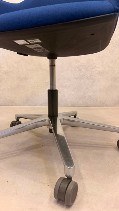 Vitra Softshell Chair Bouroullec Bürostuhl Blau