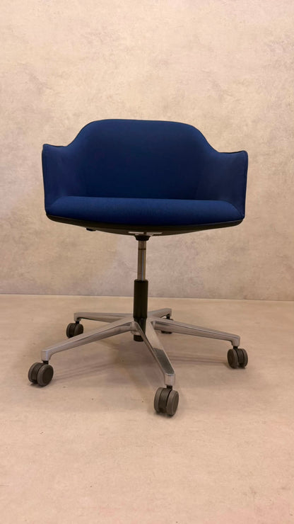 Vitra Softshell Chair Bouroullec Bürostuhl Blau