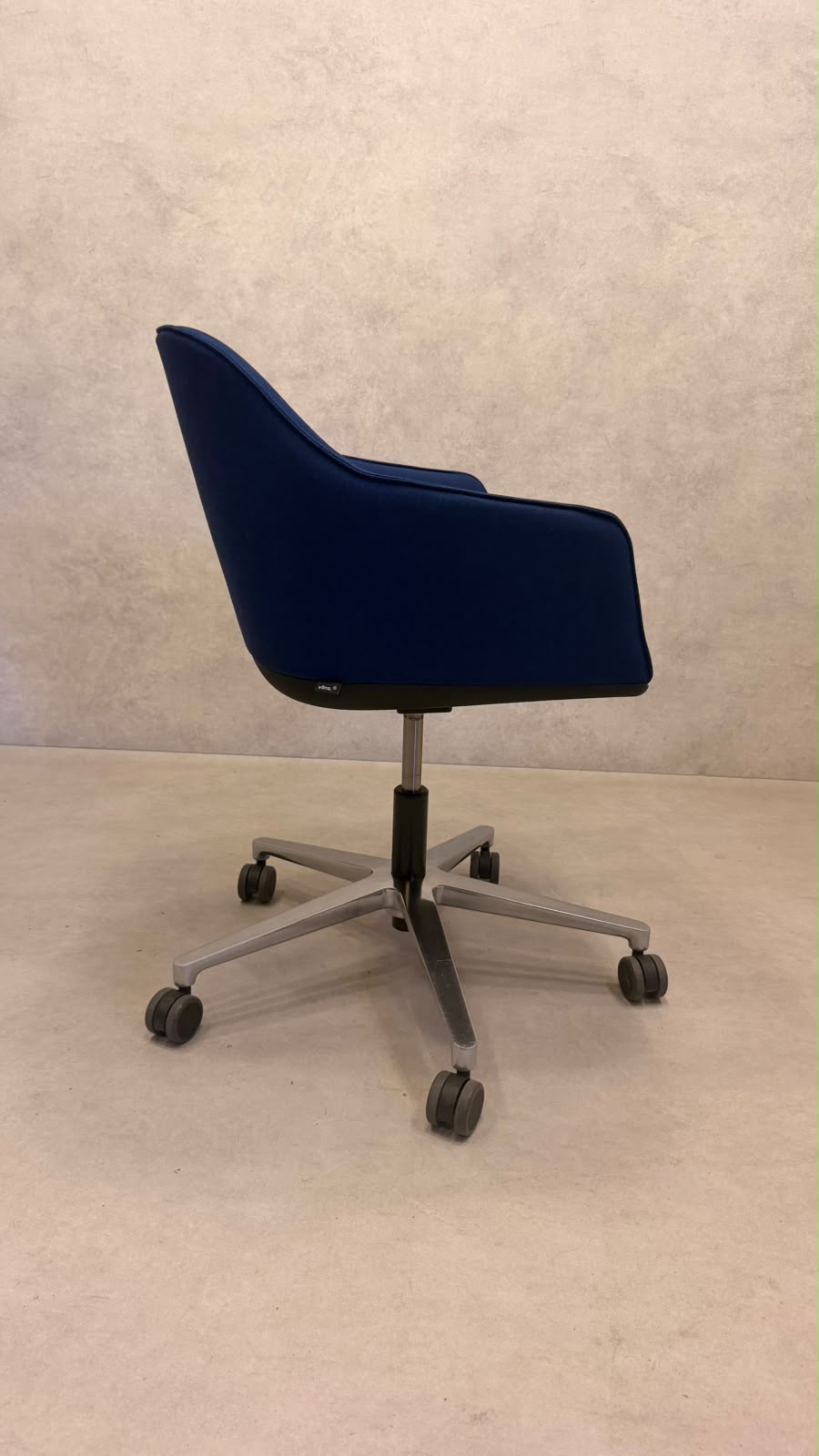 Vitra Softshell Chair Bouroullec Bürostuhl Blau