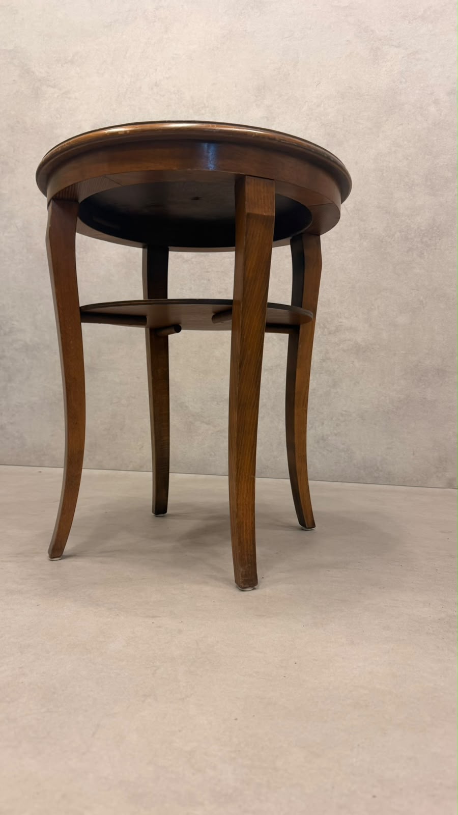 Vintage Art Déco Beistelltisch rund aus Holz