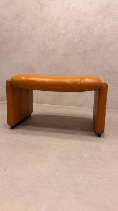 Vintage De Sede DS-31 Hocker aus Leder in cognac orange