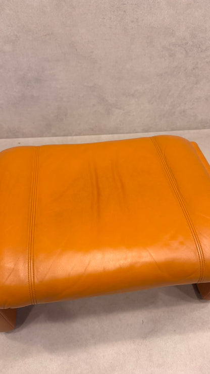 Vintage De Sede DS-31 Hocker aus Leder in cognac orange