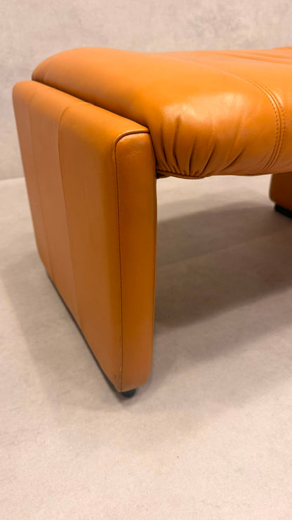Vintage De Sede DS-31 Hocker aus Leder in cognac orange