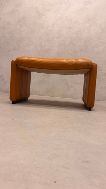 Vintage De Sede DS-31 Hocker aus Leder in cognac orange