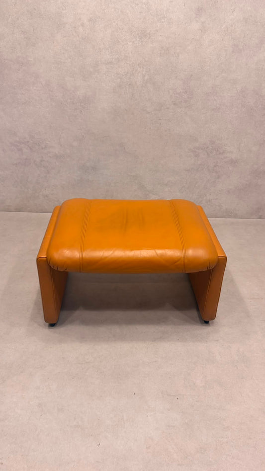 Vintage De Sede DS-31 Hocker aus Leder in cognac orange