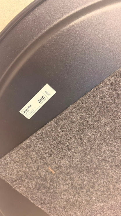 IKEA GUALÖV Beistelltisch schwarz mit Metalldrahtkorb