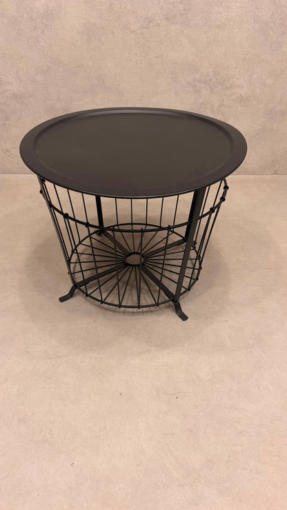 IKEA GUALÖV Beistelltisch schwarz mit Metalldrahtkorb