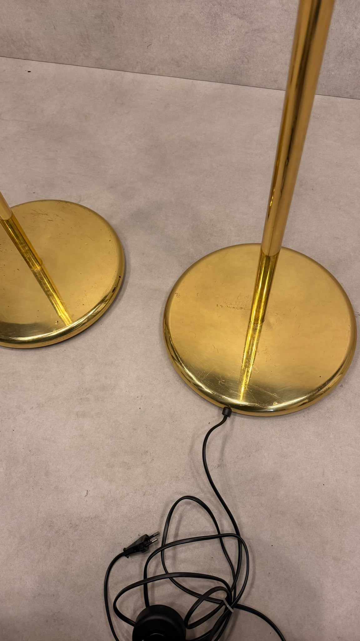 Vintage Gelenk Stehlampen aus Messing 70er/80er goldfarbig