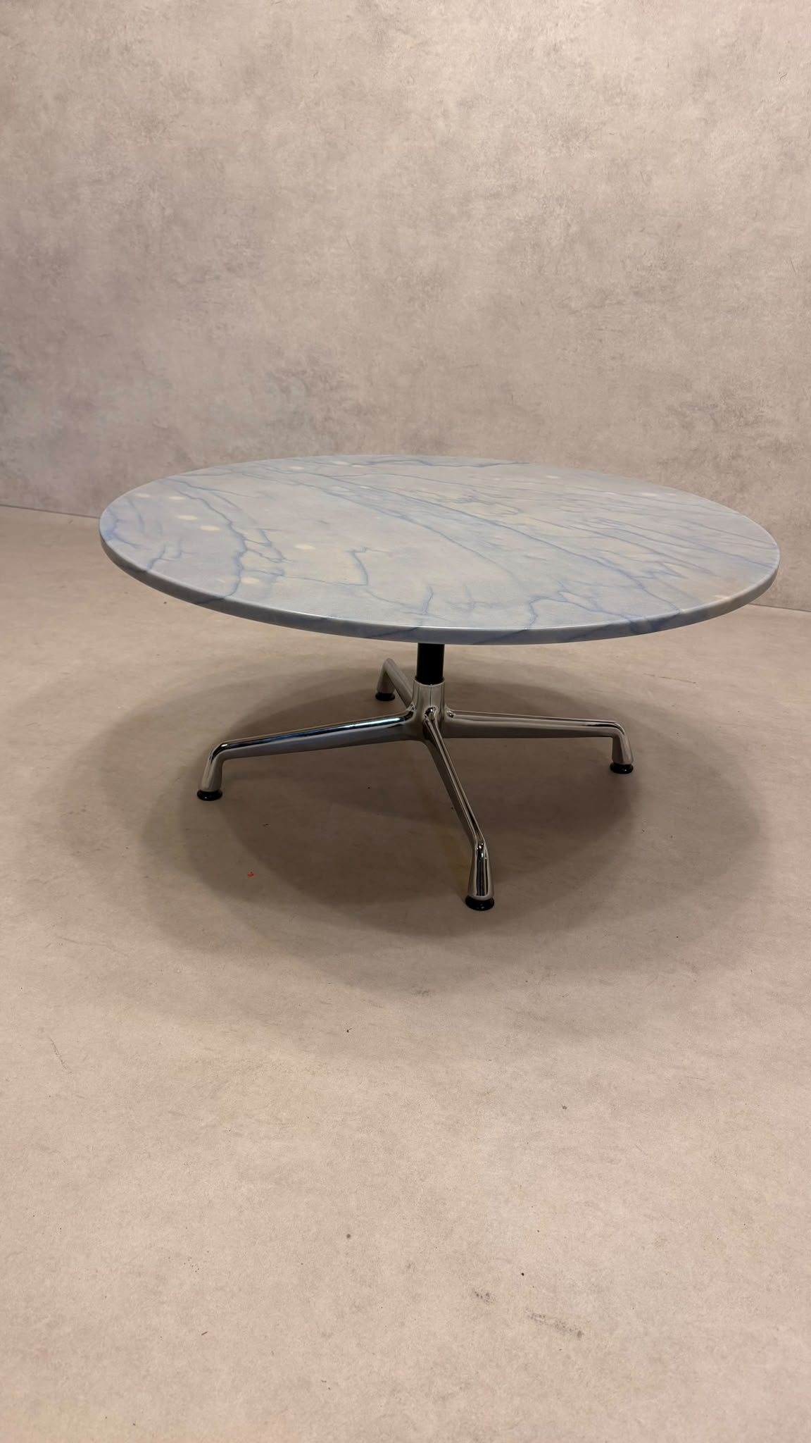 Vitra Eames Contract Table Couchtisch  für Herman Miller