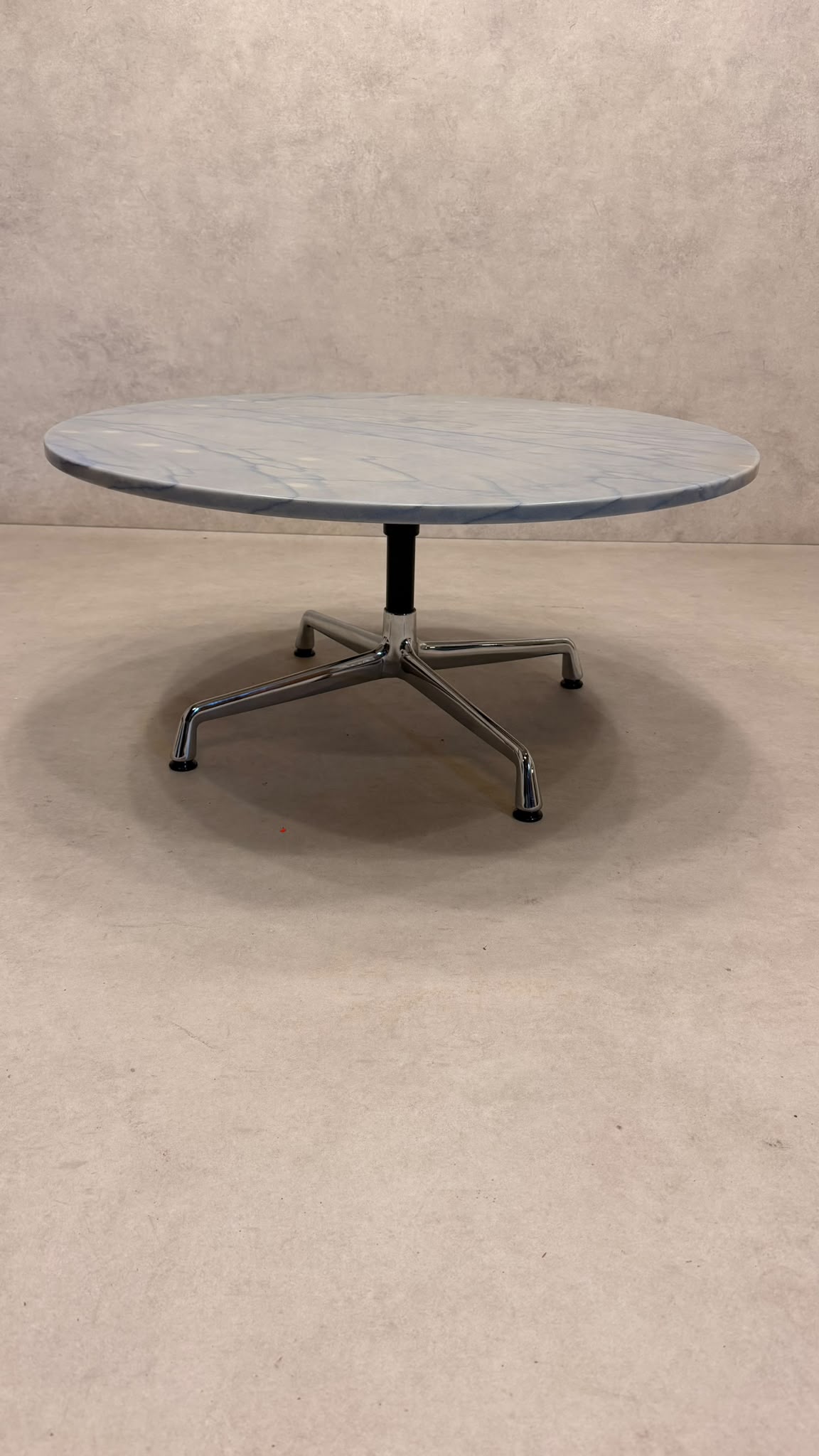 Vitra Eames Contract Table Couchtisch  für Herman Miller