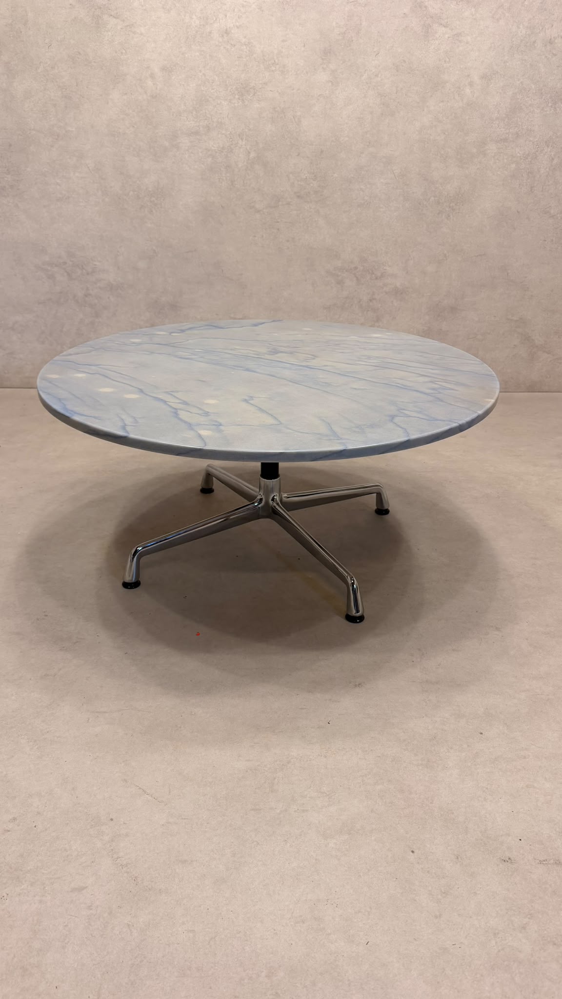Vitra Eames Contract Table Couchtisch  für Herman Miller