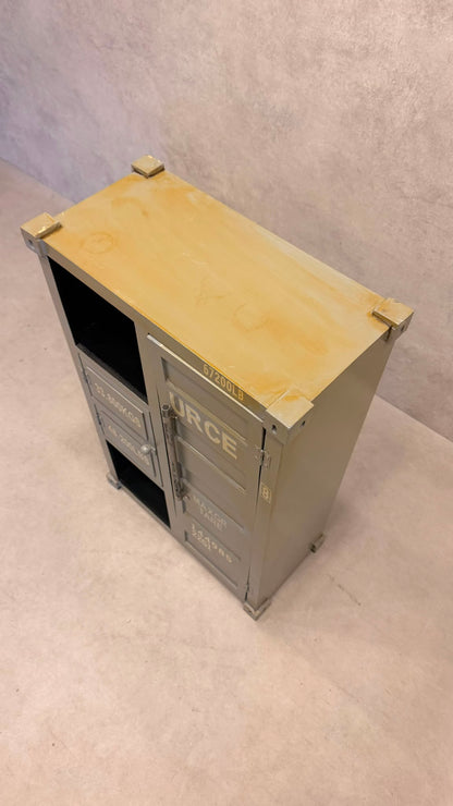 Kommode Schrank im Industrial Container Look in grau gelb