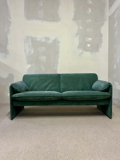 Leolux Sofa Bora Bora, 2,5 -Sitzer, Alcantara Grün