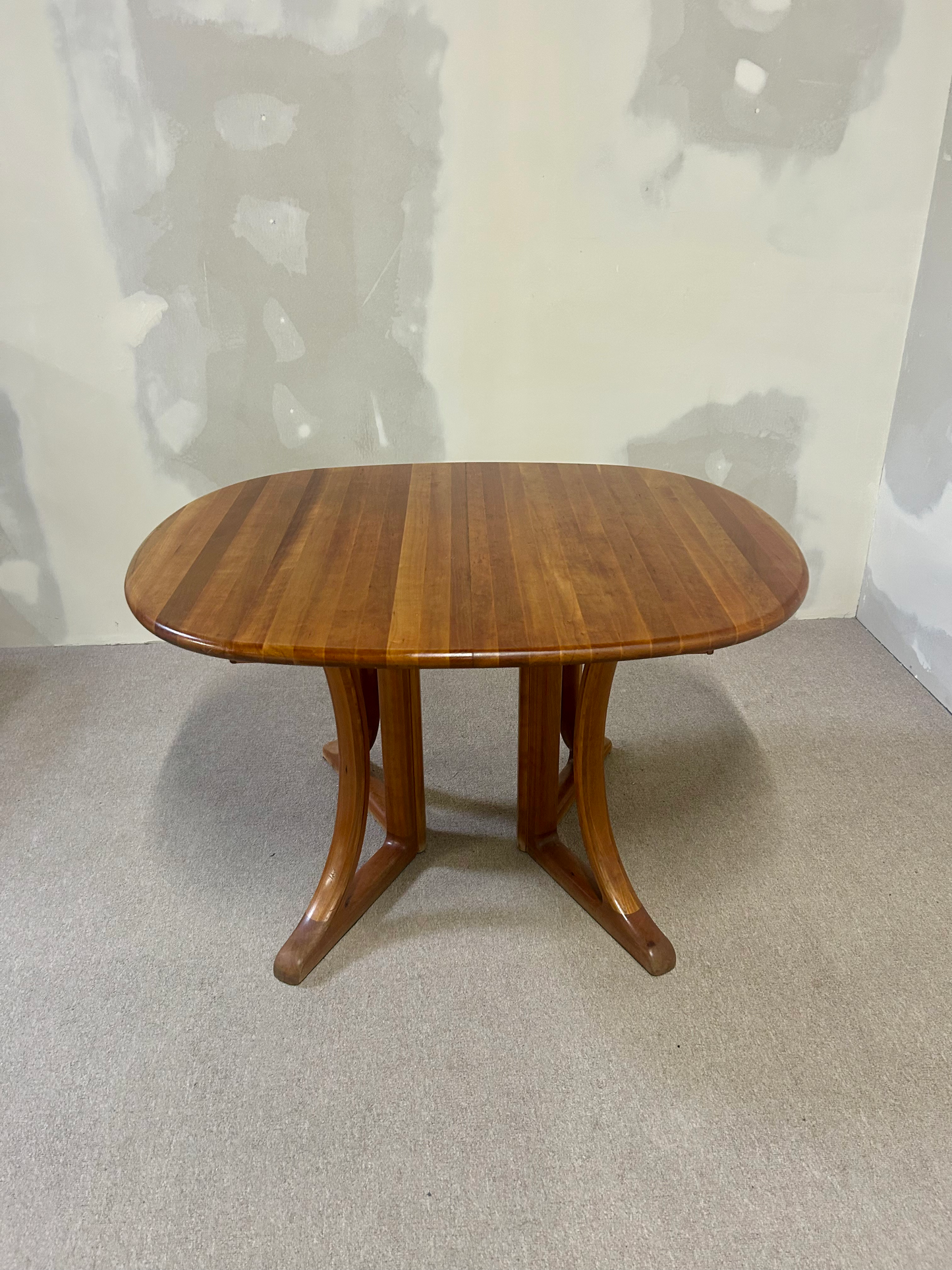Ovaler ausziehbarer Varde Esstisch Teakholz Mid-Century