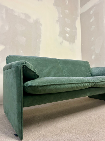 Leolux Sofa Bora Bora, 2,5 -Sitzer, Alcantara Grün