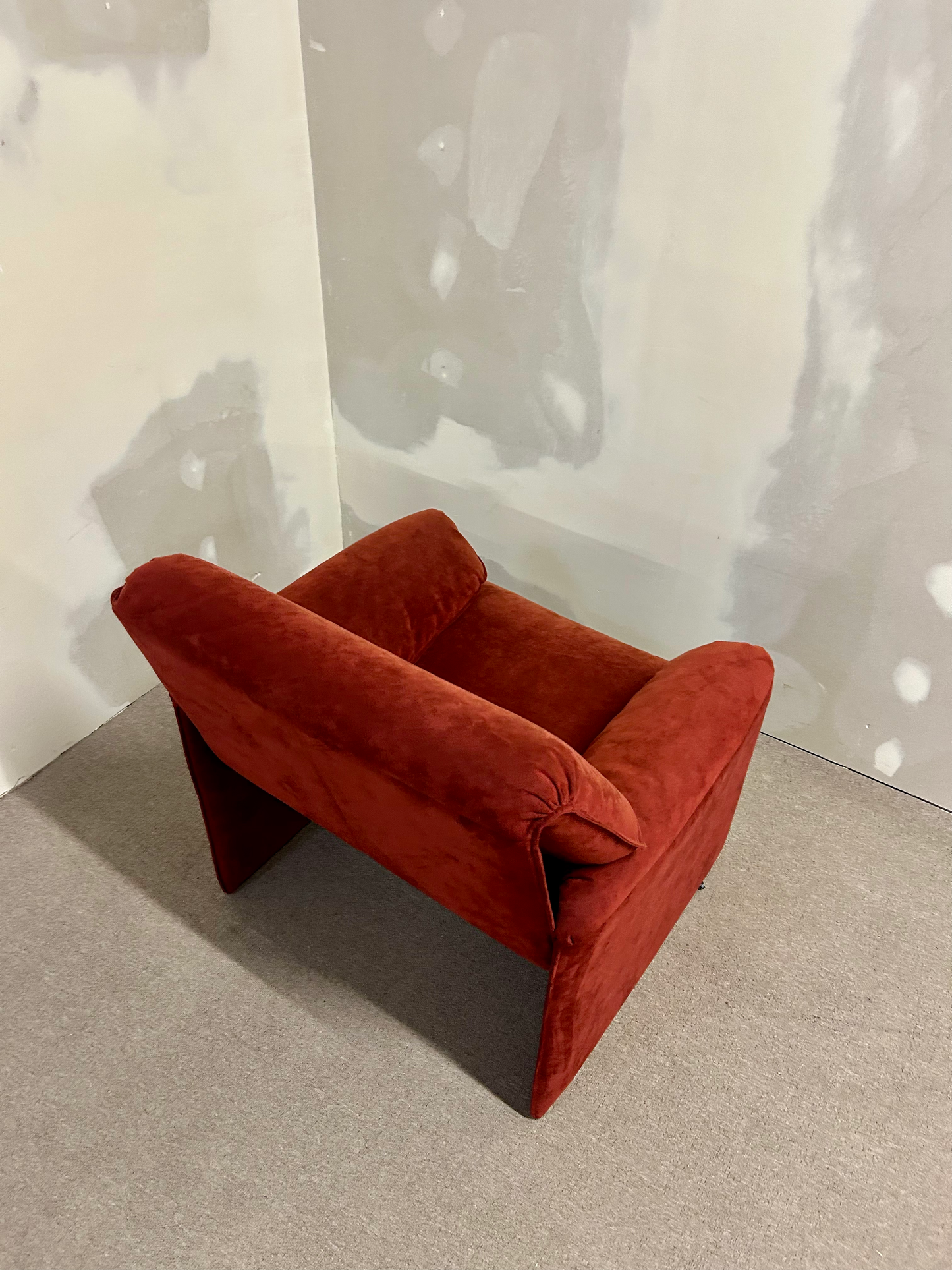 Leolux Bora Bora Sessel Alcantara rot