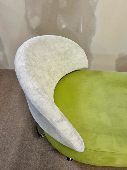 Grünes Vintage Sofa / Recamiere mit Chromfüssen, liege