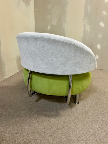 Grünes Vintage Sofa / Recamiere mit Chromfüssen, liege